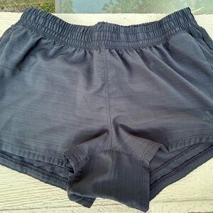 adidas Black Athletic Shorts Lightweight Moisture-Wicking Design AEROREADY